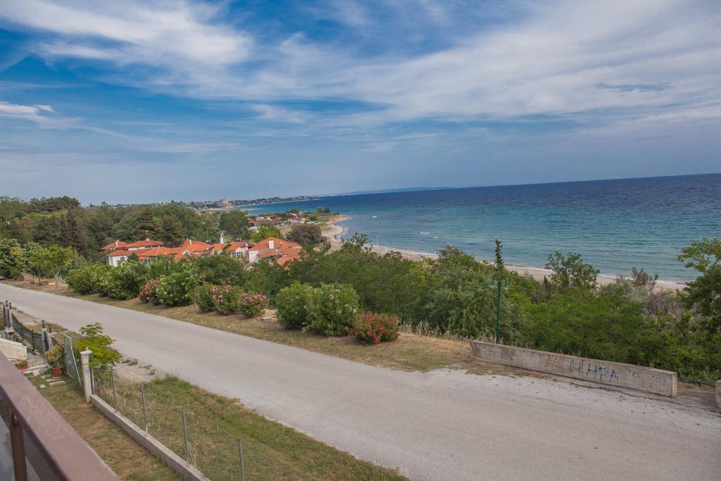 Sea View Appartment In Geoponika Nea Kallikrateia Extérieur photo